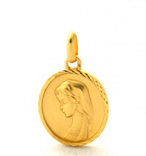 Vierge au voile – Médaille ovale en plaqué or