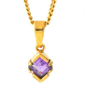 Collier pendentif améthyste avec chaîne plaqué or 45 cm