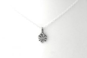Collier trèfle aux 4 feuilles en argent – Image 2