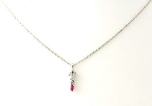 Collier pendentif oxydes de zirconium et rubis Argent 925/1000